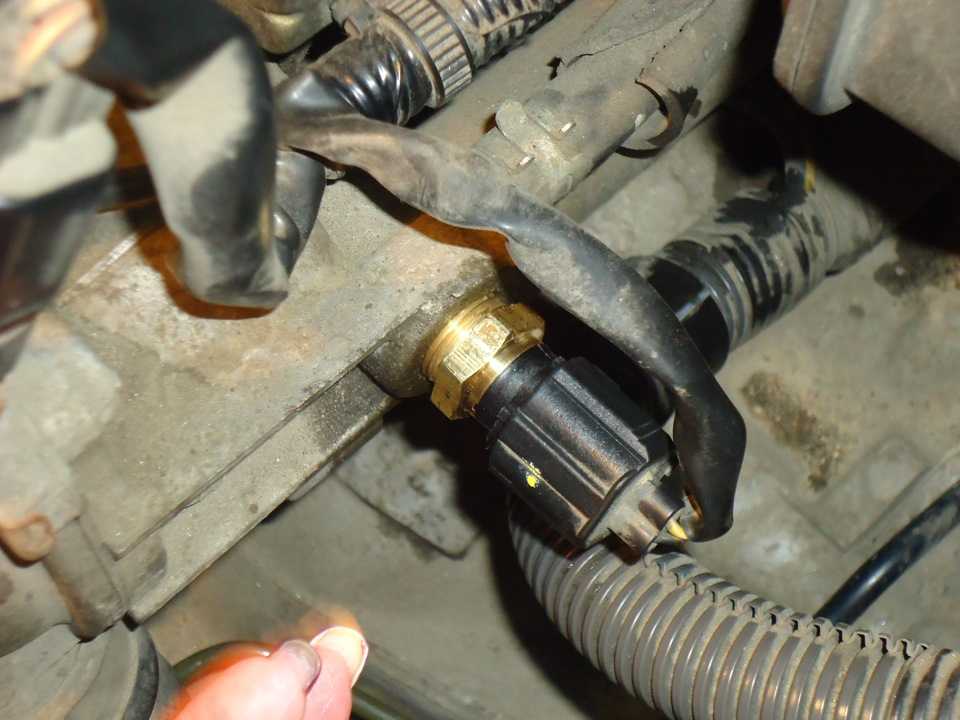 Датчик температуры воздуха логан | датчики температуры