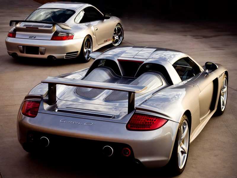 Porsche 911 carrera (2014) vs porsche 911 turbo (2014)