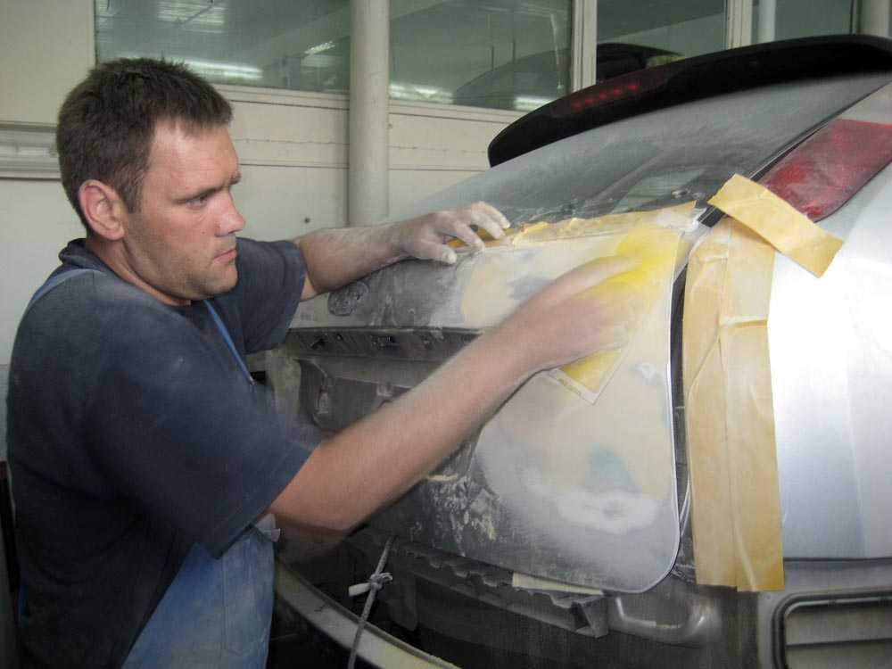 Чем обезжирить кузов автомобиля перед покраской, подготовка и дальнейшие работы своими руками