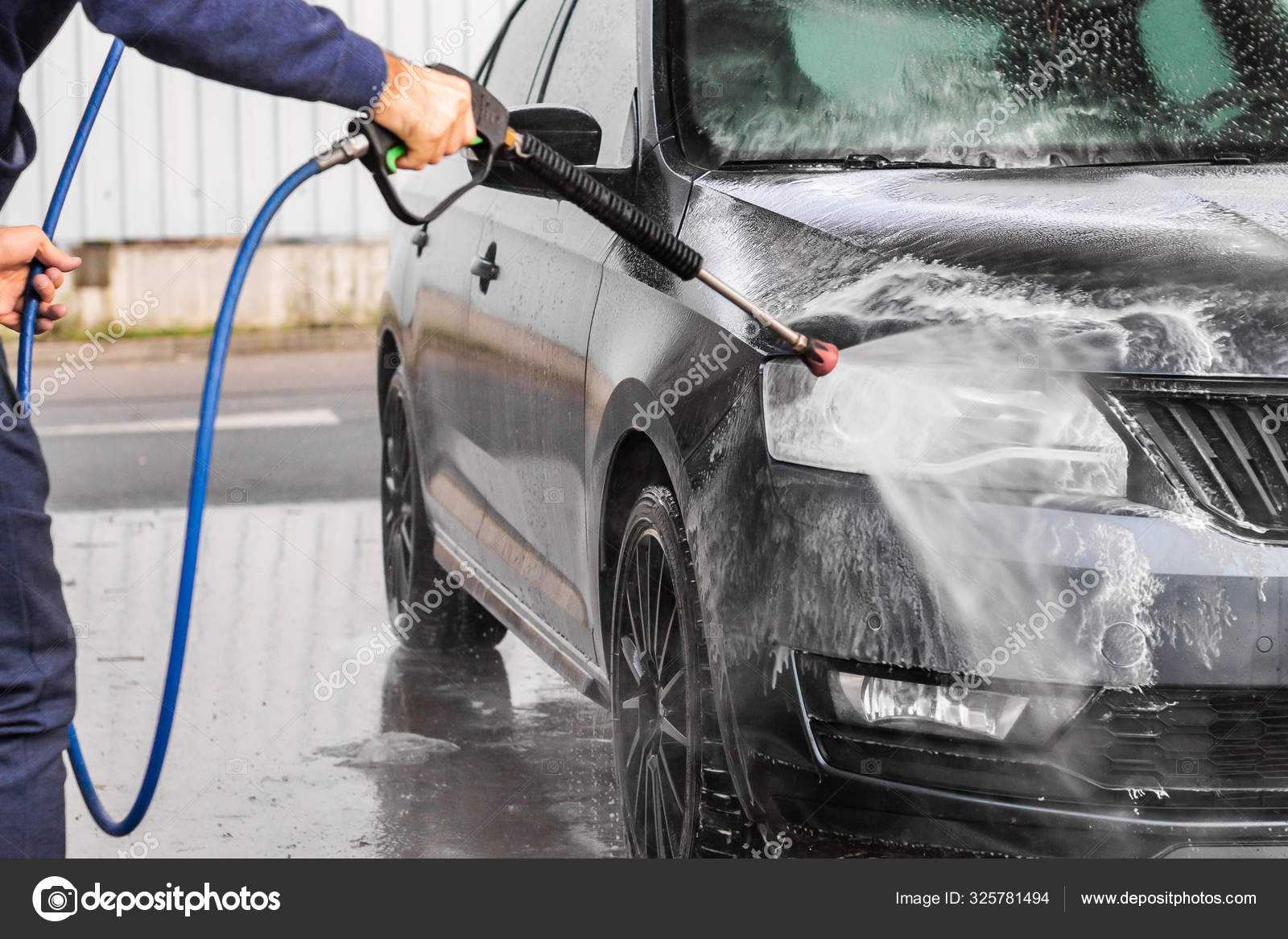 Штраф за мытье автомобиля в неположенном месте