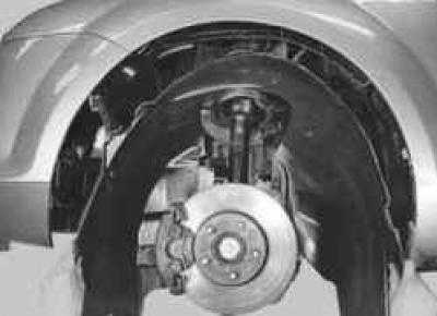 Замена брызговиков колес и подкрылков форд фокус 2 с 2004 г.в.
