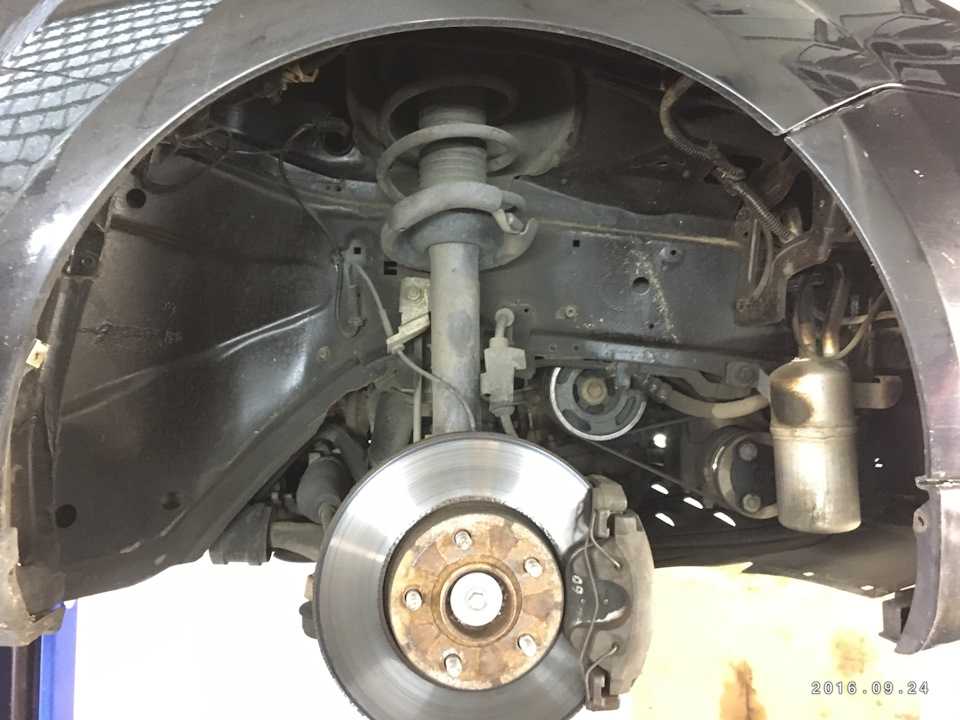 Снятие и установка брызговиков колес и подкрылков - ford focus 2