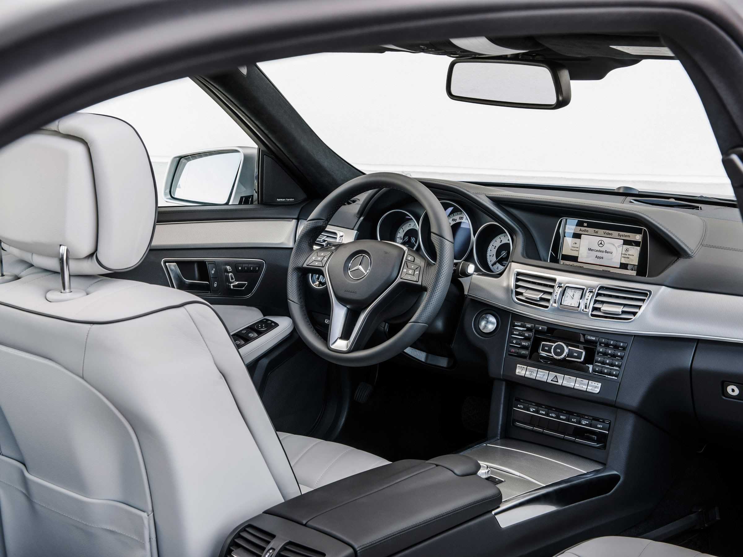 Mercedes-benz gla 2020 больше чем кажется! подробно о главном - major auto - новости