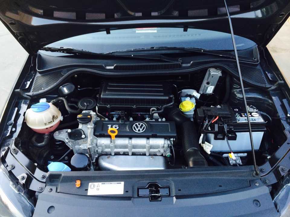 Фольксваген поло какой двигатель лучше. Двигатель поло седан 2011. Мотор Фольксваген поло седан 1.6. Двигатель Фольксваген поло седан 1.6. Двигатель Volkswagen Polo sedan 1.6.