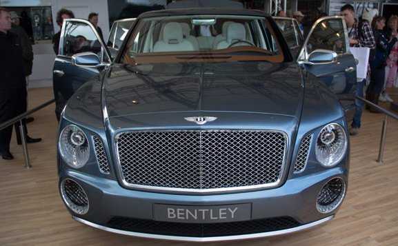 Узнайте об истории становления компании Bentley, кем и когда была основан автомобильный концерн