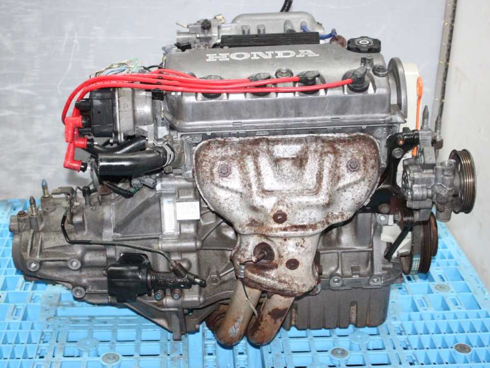 Двигатель хонда 1.5. Honda Civic d15b. Двигатель d15b Honda Civic. Мотор Хонда Цивик 1.5. Мотор Хонда Цивик 1.5 d15b.
