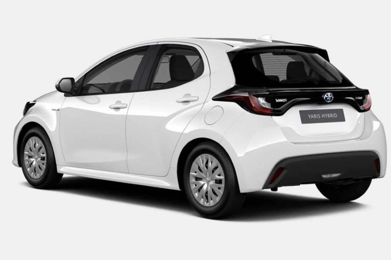 Обзор нового toyota yaris 2021 модельного года